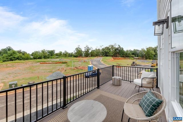 14 FORBES DR, Charlottesville, VA 22911