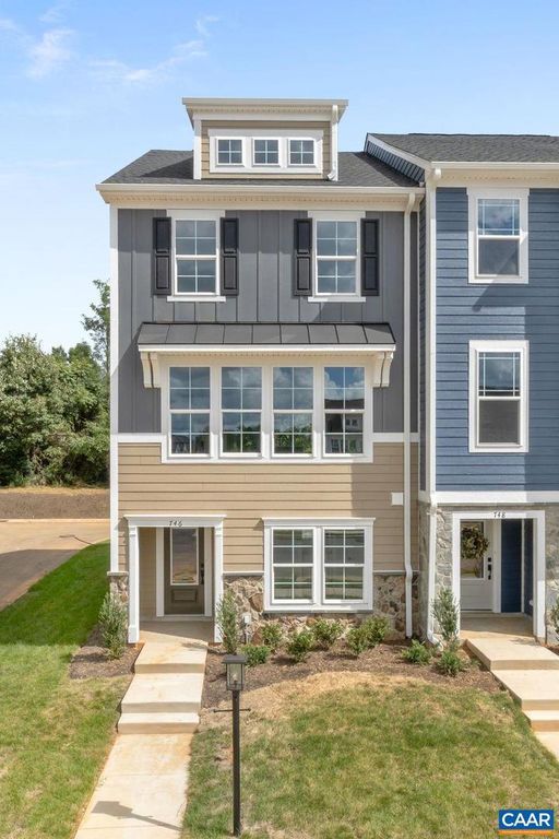 14 FORBES DR, Charlottesville, VA 22911