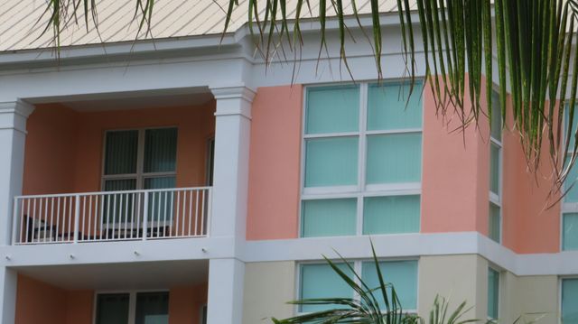 806 E WINDWARD Way 604, Lantana, FL 33462