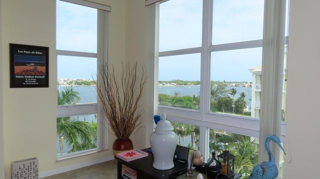806 E WINDWARD Way 604, Lantana, FL 33462