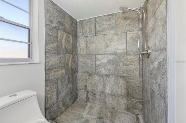 39 WINDTREE LANE 104, Winter Garden, FL 34787