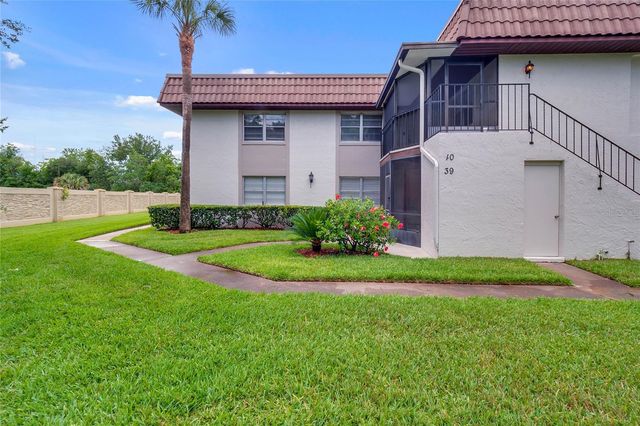 39 WINDTREE LANE 104, Winter Garden, FL 34787