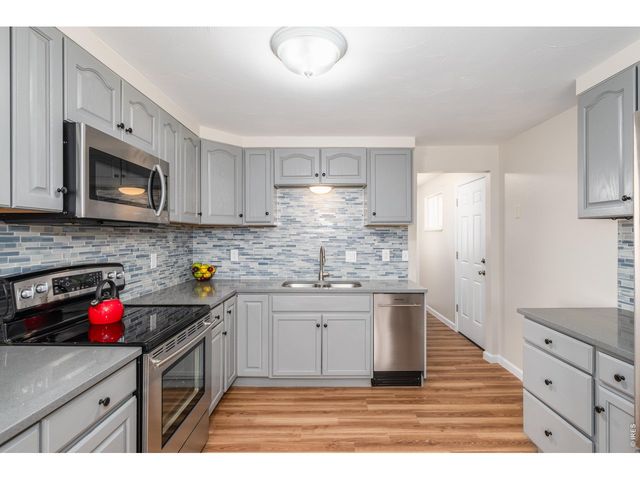 439 Dickson St, Longmont, CO 80504