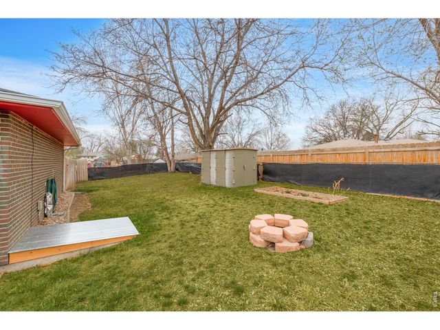 439 Dickson St, Longmont, CO 80504
