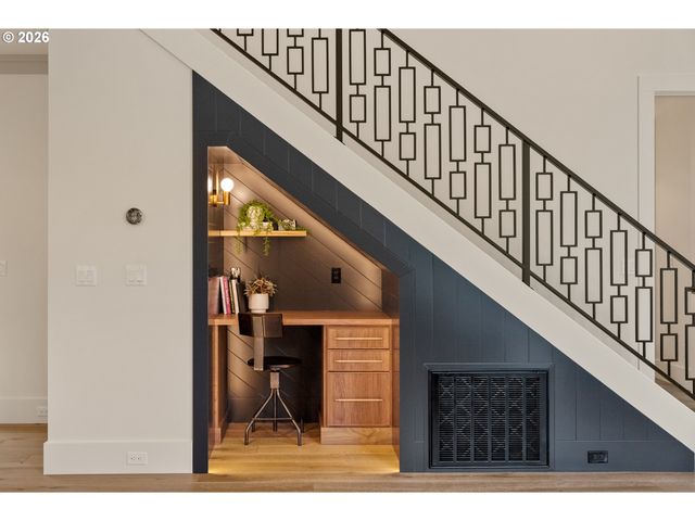 4011 Ne 17th Ave, Portland, OR 97212