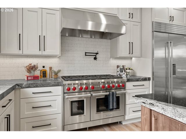 4011 Ne 17th Ave, Portland, OR 97212