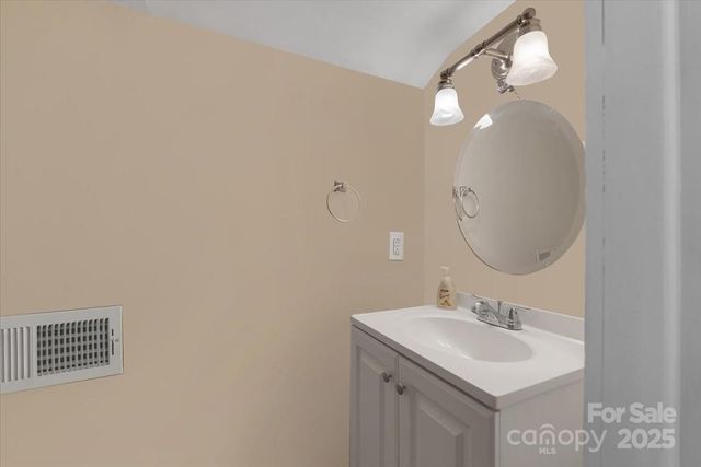 1423 Modena Street, Gastonia, NC 28054