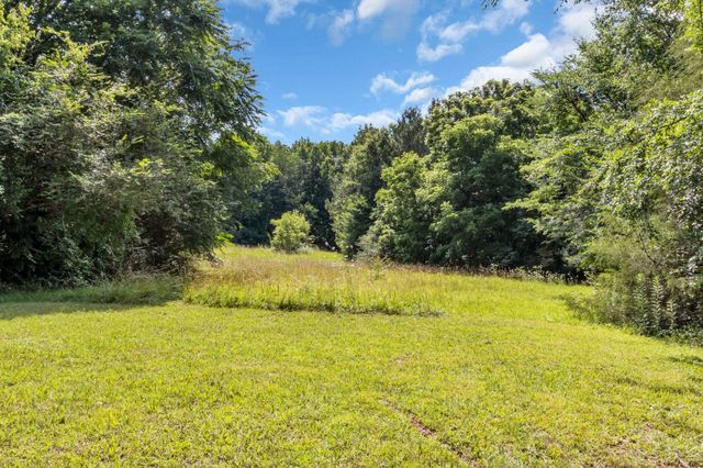 1234 John Lawson Rd, Mcminnville, TN 37110