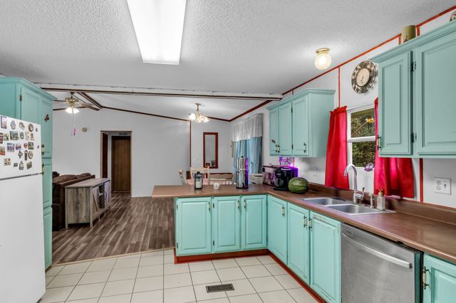 1234 John Lawson Rd, Mcminnville, TN 37110