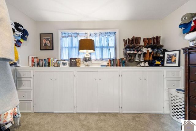 1101 Meadow Lane, Murray, KY 42071