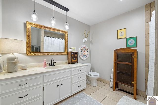 1101 Meadow Lane, Murray, KY 42071