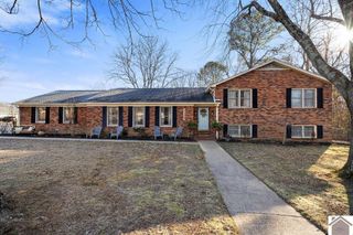 1101 Meadow Lane, Murray, KY 42071