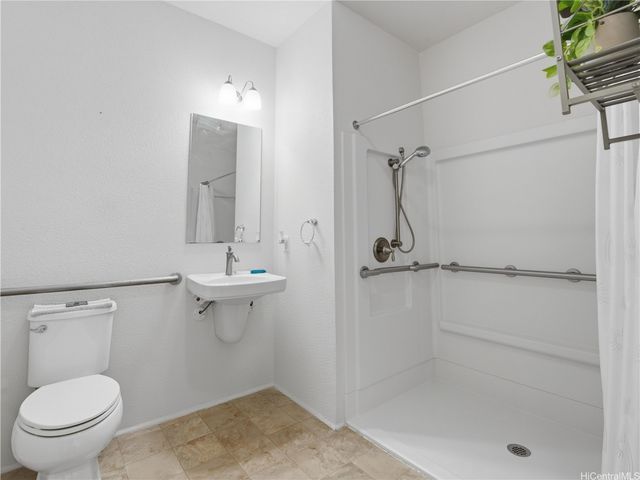 550 Kamaaha Avenue 201, Kapolei, HI 96707