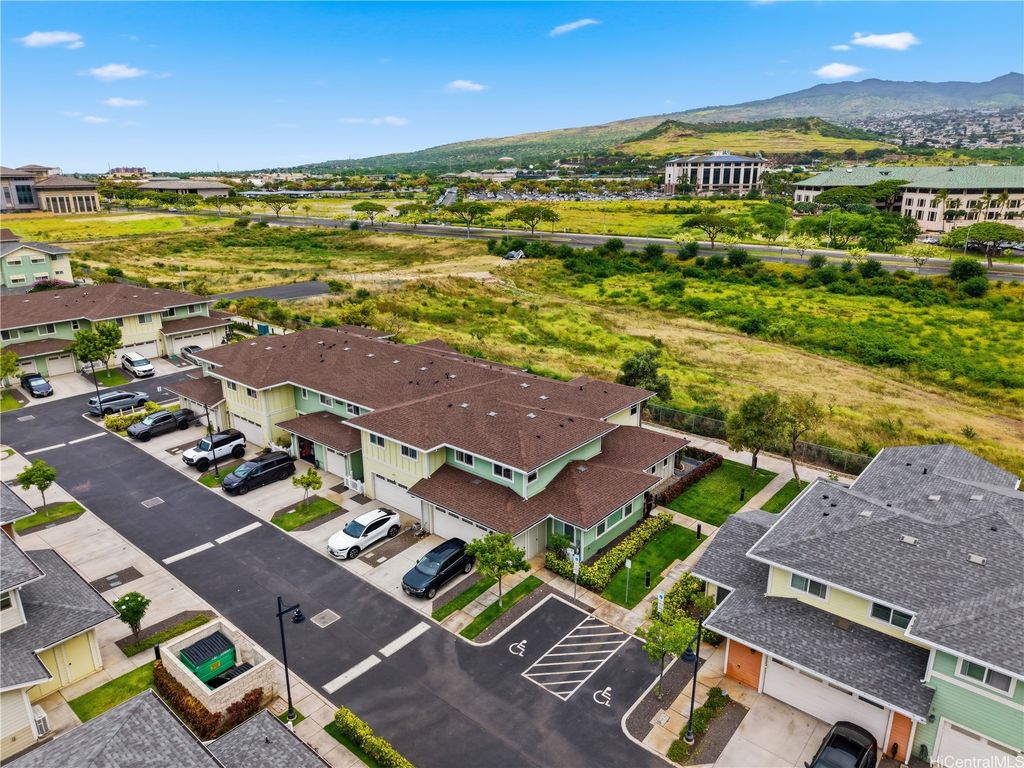 550 Kamaaha Avenue 201, Kapolei, HI 96707