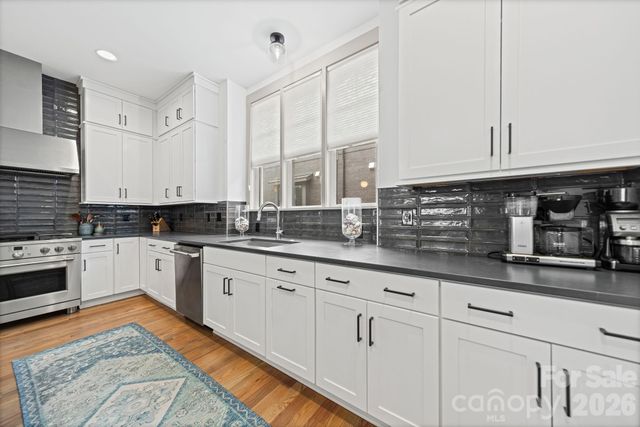 3018 Kalex Court, Charlotte, NC 28204