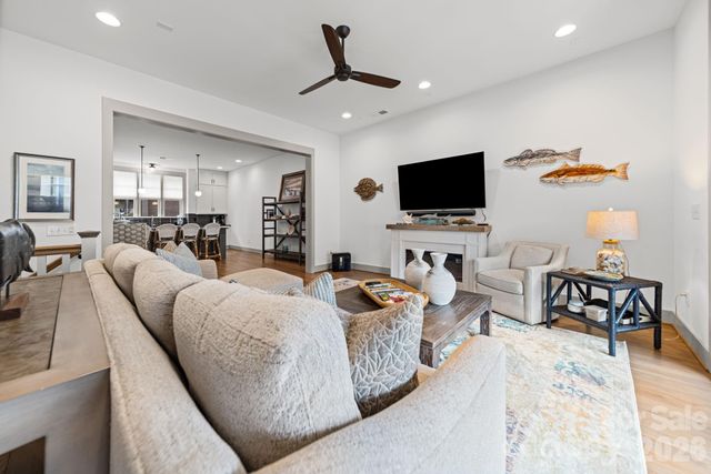 3018 Kalex Court, Charlotte, NC 28204