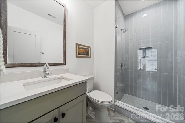 3018 Kalex Court, Charlotte, NC 28204