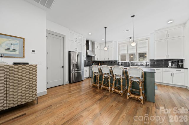 3018 Kalex Court, Charlotte, NC 28204