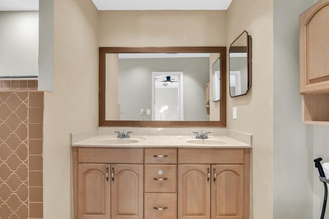 7014 NW 38th Manor, Coral Springs, FL 33065