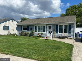 416 WALNUT AVE, Gloucester City, NJ 08030