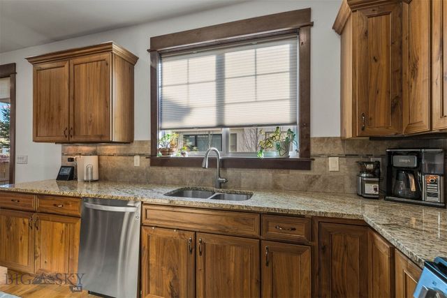 3381 S 27th Avenue, Bozeman, MT 59718