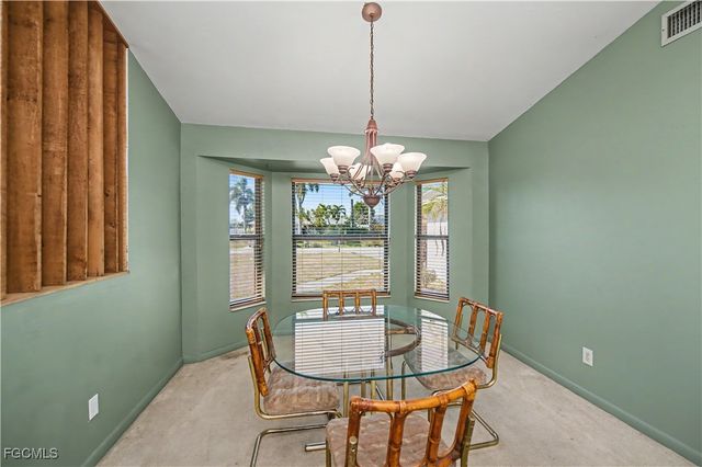 3709 SW 6th PL, Cape Coral, FL 33914