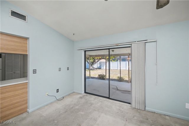 3709 SW 6th PL, Cape Coral, FL 33914