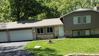 15220 Ironwood Court, Eden Prairie, MN 55346