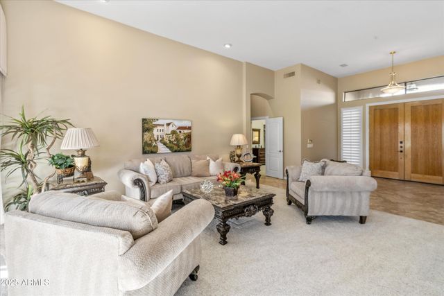 8201 E KALIL Drive, Scottsdale, AZ 85260