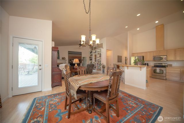 1611 E Canterbury Drive, Ellensburg, WA 98926