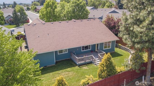 1611 E Canterbury Drive, Ellensburg, WA 98926