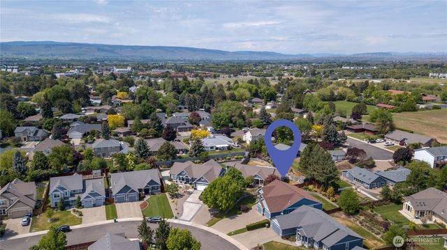 1611 E Canterbury Drive, Ellensburg, WA 98926
