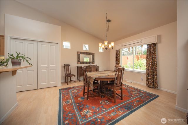1611 E Canterbury Drive, Ellensburg, WA 98926