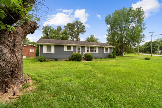 1015 Glenwood Dr, Murfreesboro, TN 37129