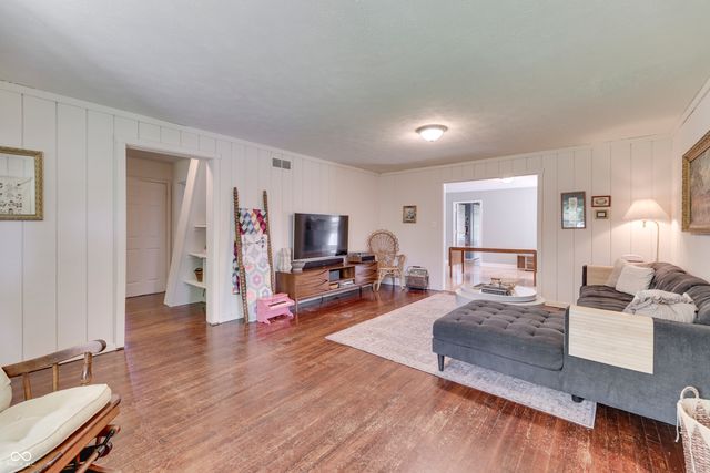 1005 N Center Drive, Indianapolis, IN 46224