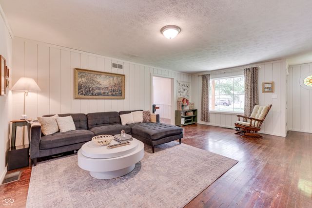 1005 N Center Drive, Indianapolis, IN 46224