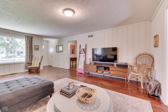 1005 N Center Drive, Indianapolis, IN 46224