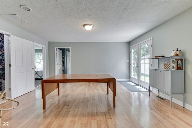 1005 N Center Drive, Indianapolis, IN 46224