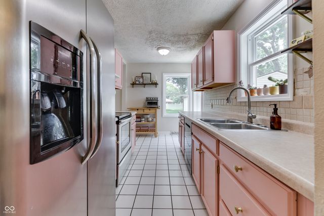1005 N Center Drive, Indianapolis, IN 46224