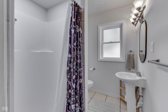 1005 N Center Drive, Indianapolis, IN 46224