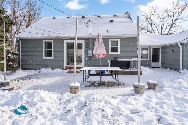 1426 Kentucky Avenue S, Saint Louis Park, MN 55426