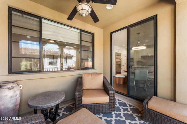 18650 N THOMPSON PEAK Parkway 2074, Scottsdale, AZ 85255