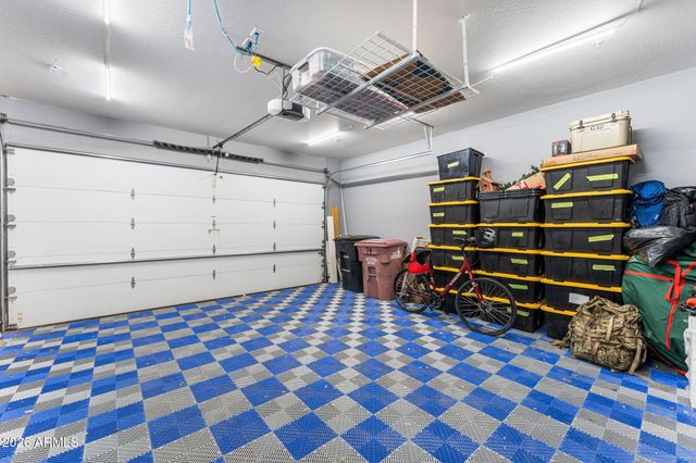 18650 N THOMPSON PEAK Parkway 2074, Scottsdale, AZ 85255