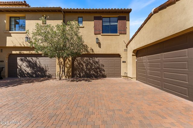 18650 N THOMPSON PEAK Parkway 2074, Scottsdale, AZ 85255