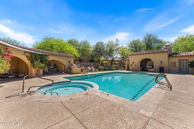18650 N THOMPSON PEAK Parkway 2074, Scottsdale, AZ 85255