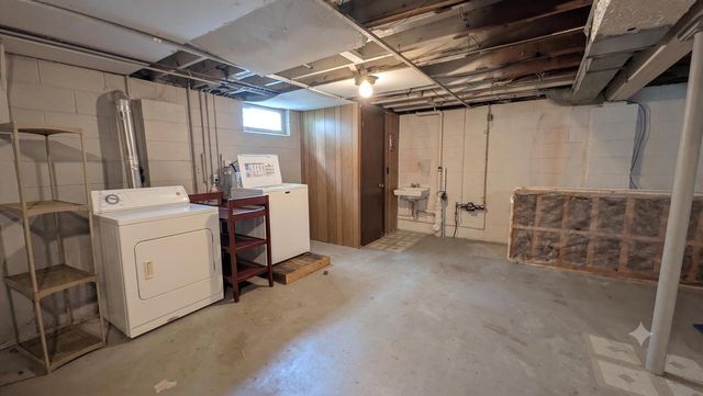 1311 S 31ST STREET, Manitowoc, WI 54220