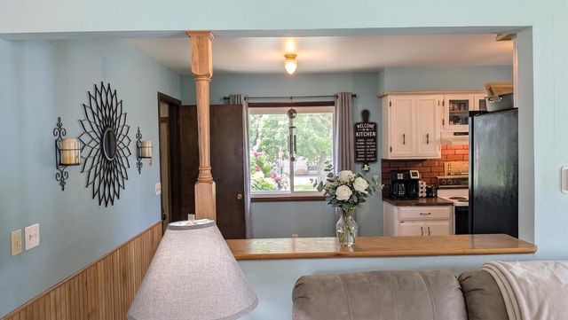 1311 S 31ST STREET, Manitowoc, WI 54220