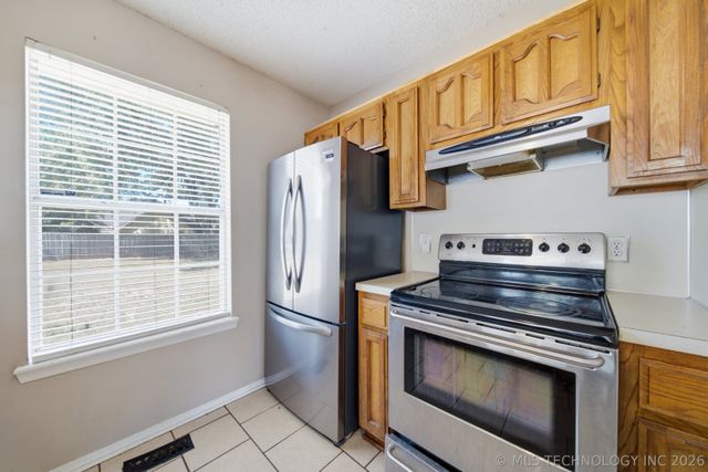 13418 S 90th East Avenue, Bixby, OK 74008