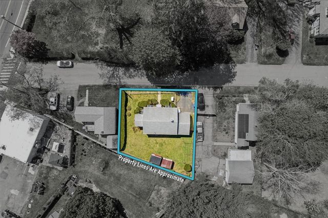 15 Rhodes Avenue, East Providence, RI 02915