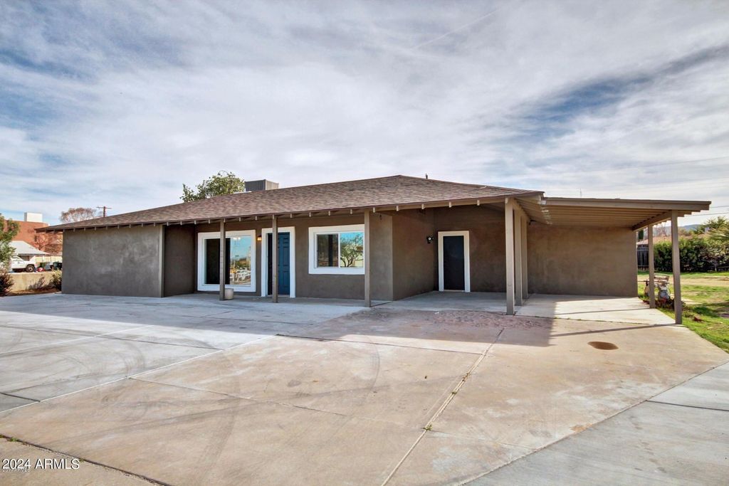 29 E BASELINE Road, Phoenix, AZ 85042 — photo 2